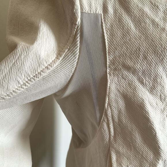 Blank NYC | White Mesh Detail Crepe Jacket Size L - Picture 3 of 13